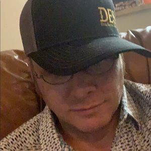 Meet your Posher, Matthew